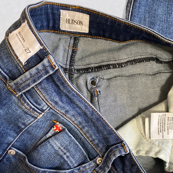 Hudson Jeans Bacara Rolled Up Crop Jeans - Picture 8 of 10